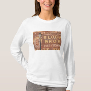 Werbung auf Seiten des Gebäude T-Shirt