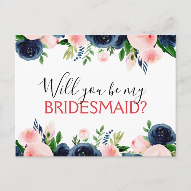 Werden Sie meine Bridesmaid Navy Blue Pink Floral Ankündigungspostkarte (Vorderseite)