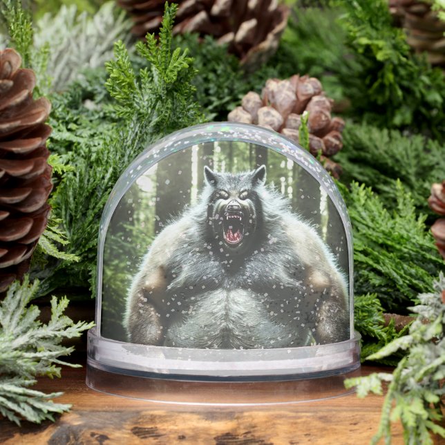 Werewolf Who Ate The Whole Village snow globe (Hiver)