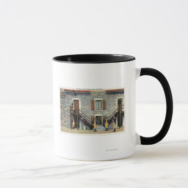West Barracks, Ethan Allen Treppengescene Tasse (Rechts)