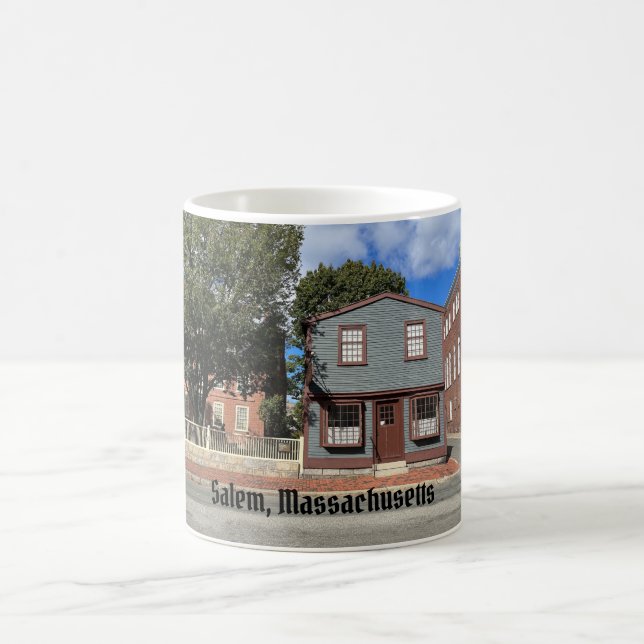 West India Goods Store in Salem Massachusetts Kaffeetasse (Mittel)