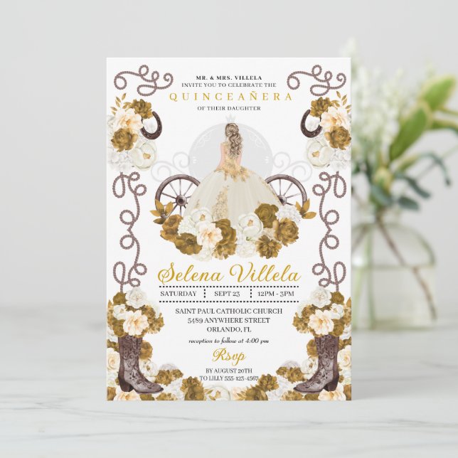 Western Charro Princess Ivory & Gold Quinceañera Einladung (Stehend Vorderseite)