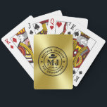 Western Cowboy Vintag Gold Monogram Trauzeugen Spielkarten<br><div class="desc">Personalisierte Geschenke für Trauzeugen mit Western Cowboy Thema. Dekoriert mit Cowboyhut mit Vintagem Western Schriftart. Text und Farbe können mit dem Design-Tool bearbeitet werden,  um Ihren Bedürfnissen gerecht zu werden. Holen Sie sich dieses individuelles Geschenk für Hochzeiten,  Bachelor-Party,  Verlobungsfeier oder andere besondere Anlässe.</div>