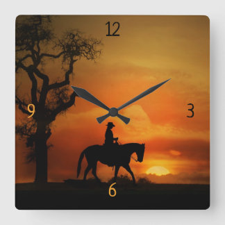 Western Pleasure Country Western Ranch Quadratische Wanduhr