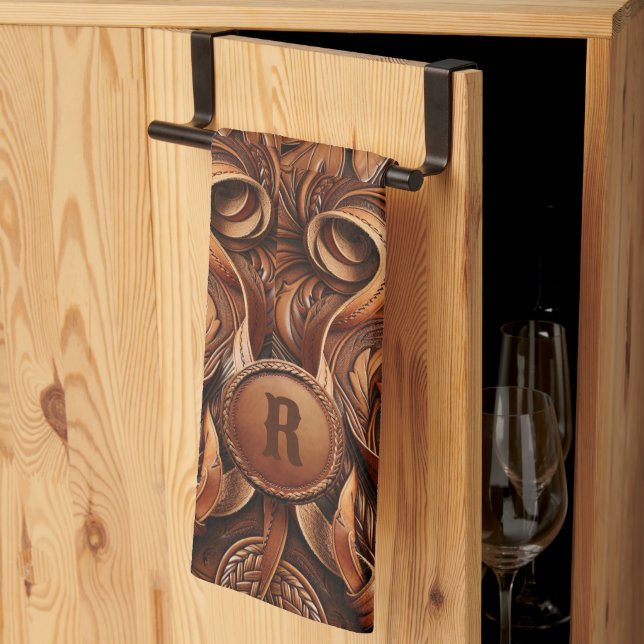 Western-Tooled Leather Print Custom Initial Geschirrtuch (Drittel gefaltet)