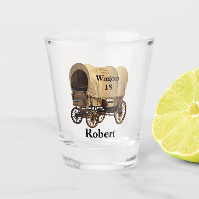 Western Trail Ride Covered Wagon Personalisiert Schnapsglas (Vorderseite)