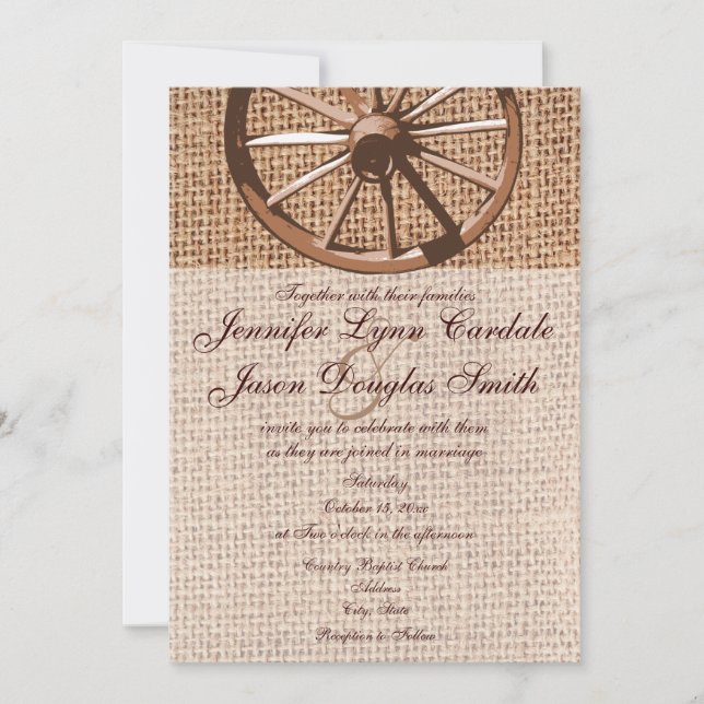 Western Wagon Wheel Burlap Wedding Einladung (Vorderseite)