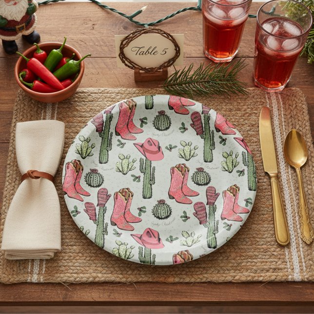 Western Weihnachts Cowgirl Boots Howdy Weihnachten Pappteller (Sage Country Christmas Paper Plates Western Howdy Christmas Cowgirl Boots, Hat, Cacti Holly Berries)