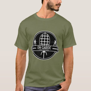 Wettbewerbsfähiges Schwertgefühl T-Shirt