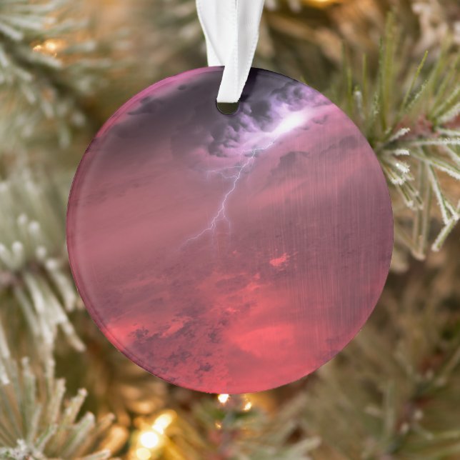 Wetter auf einem braunen Zwergstern. Ornament (Baum)