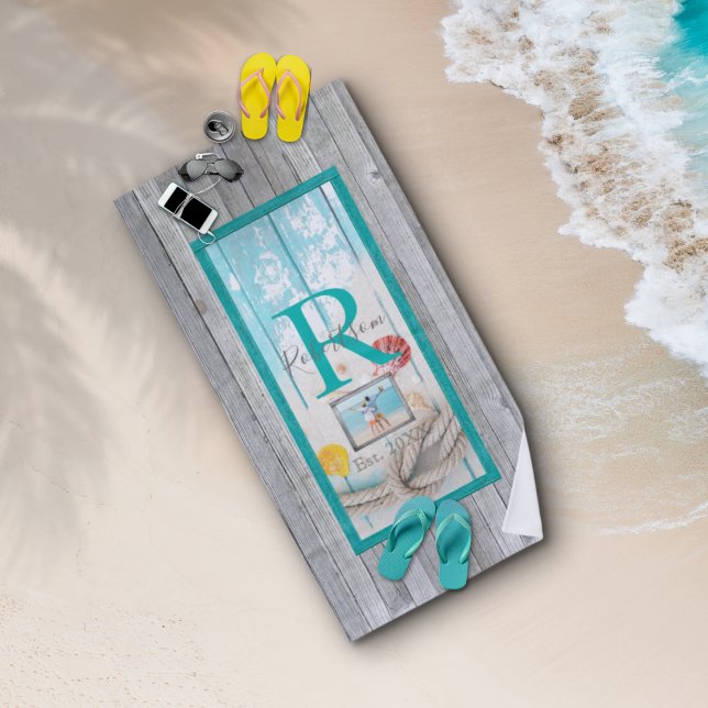 Wetterbeet Beach Wood Monogram und Foto Strandtuch (Von Creator hochgeladen)