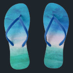 Wetterbeet Flip Flops<br><div class="desc">Dieses Design zeichnet sich durch einen verwitterten ozeanblauen und grünen Hintergrund aus. Klicken Sie auf die Schaltfläche Anpassen für Optionen zum Hinzufügen von Text! Variationen dieses Designs, zusätzliche Farben sowie koordinierende Produkte sind in unserem Shop, zazzle.com/store/doodlelulu verfügbar. Kontaktieren Sie uns, wenn Sie dieses Design für ein bestimmtes Produkt verwenden möchten,...</div>