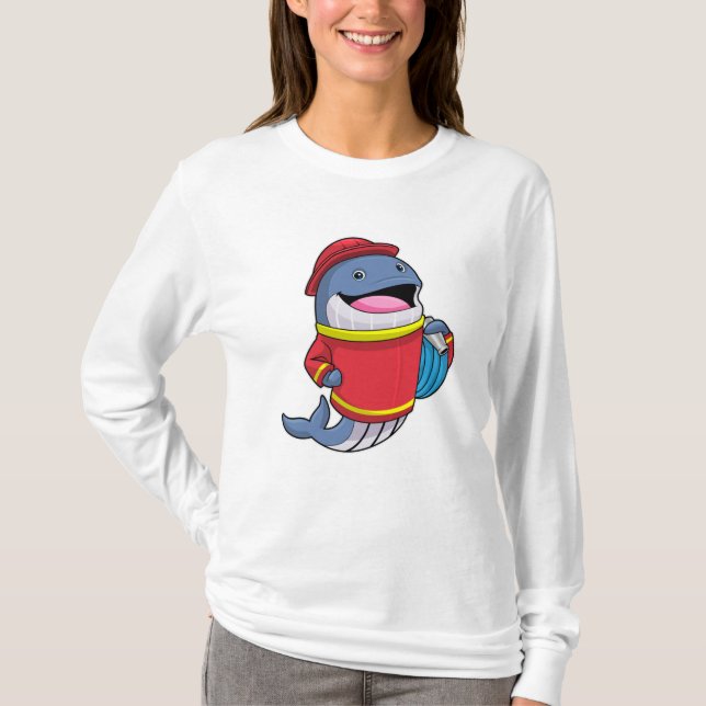 Whale als Feuerwehrmann mit Schlauch T-Shirt (Vorderseite)