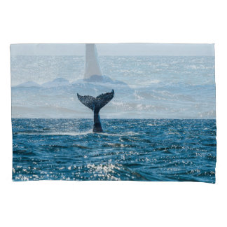 Whale Schwanz Seascape: Dramatisches Wasser. Kissenbezug