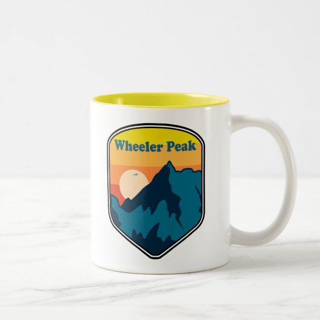 Wheeler Peak New Mexico Sunrise Zweifarbige Tasse (Rechts)