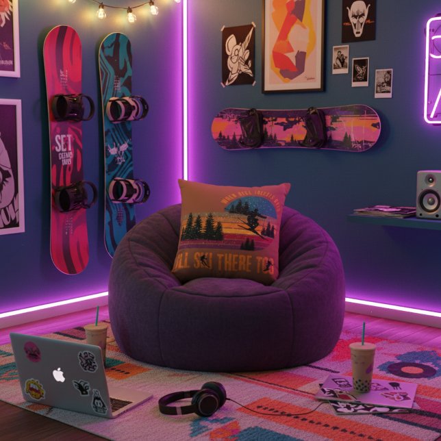 When Hell Freezes Over I'll Ski There Too Ember Kissen (If your room had a personality, it would absolutely pick this pillow.)