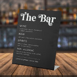 Whimsical 70er Retro Script Wedding Bar Drink Menu Sockelschild<br><div class="desc">Dieses elegante Getränkedosenschild würde Ihre Hochzeitsvorräte perfekt ergänzen! Ändern Sie den Text einfach,  indem Sie auf die Option "Personalisieren" klicken.</div>