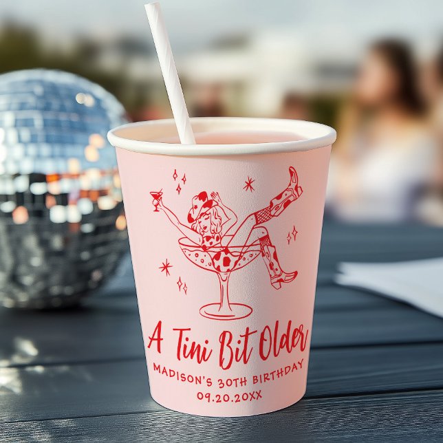 Whimsical A Tini Bit Ältere Rosa und Rot Geburtsta Pappbecher (Von Creator hochgeladen)