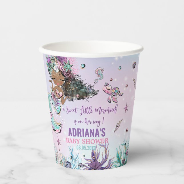 Whimsical African Brown Skin Mermaid Baby Dusche Pappbecher (Vorderseite)