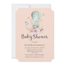 Whimsical Baby Bunny in einem Balloon Baby Dusche