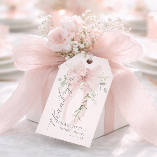 Whimsical Bow She is tying the knot Bridal shower Geschenkanhänger (Von Creator hochgeladen)