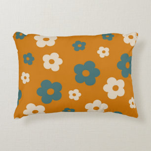 Whimsical Brown & Blue Floral Retro, fröhlich Dekokissen