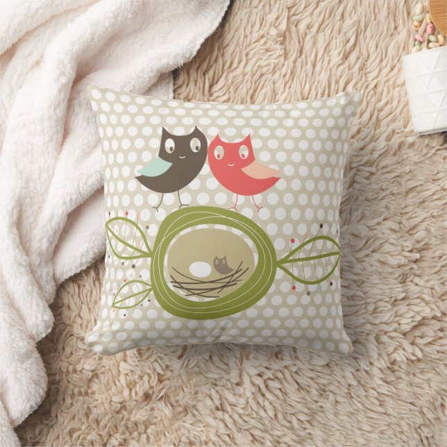 Whimsical Cartoon Nesting Owls Family Polka Dots Kissen (Decke)