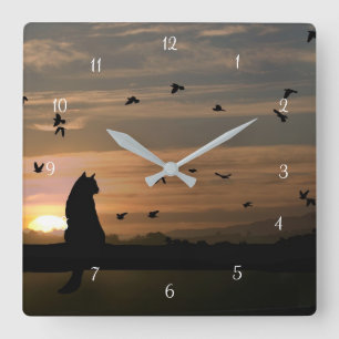 Whimsical Cat and Birds Quadratische Wanduhr