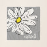 Whimsical Daisy - gray - trendy script name Schal<br><div class="desc">Ein Zen und skurrile zeichn von einem Dissy. Die modernen Linien sind handgezeichnet und mit weißen Blütenblättern und einem gelben Zentrum für die Blume versehen. Der Hintergrund ist weich, pastellgrau - und der Name ist ein trendiges Skript in Weiß. Sie können einen Namen, ein Monogramm oder einen anderen benutzerdefinierten Text...</div>