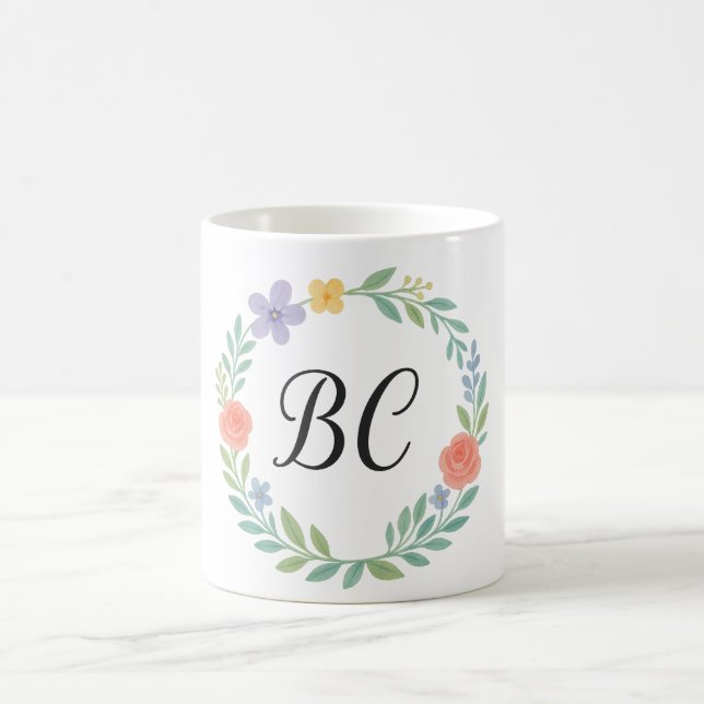 Whimsical Elegance Floral Monogram Kaffeetasse (Mittel)