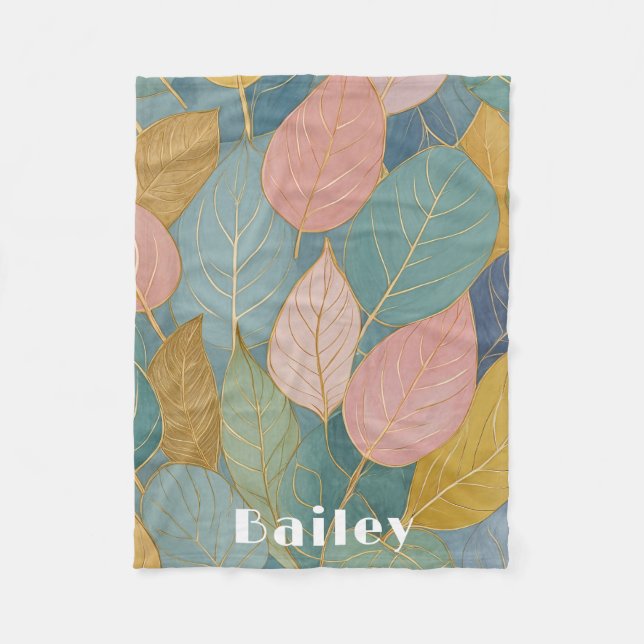Whimsical Foliage: Pastellfarben-Blätter Fleecedecke (Vorderseite)