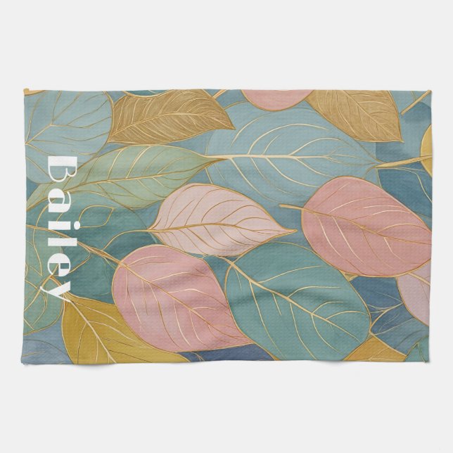 Whimsical Foliage: Pastellfarben Blätter Handtuch (Horizontal)
