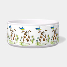 Whimsical Gepunktet Dog with Bird