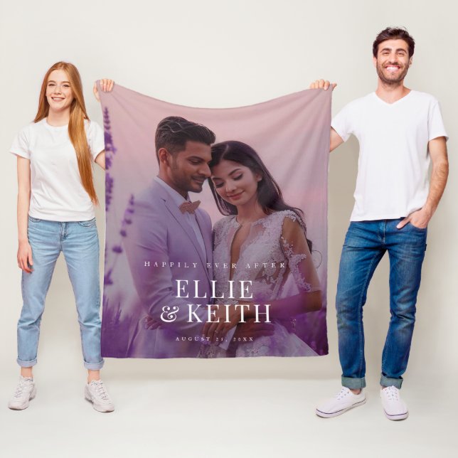 Whimsical glücklich je nach Lila Foto Hochzeit Fleecedecke (Beispiel)