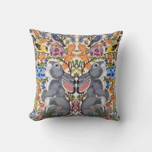 Whimsical Gray Bunny Rabbit Bird Floral Jacobon Kissen (Vorderseite)