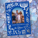 Whimsical HANUKKAH Niedliches kundenspezifisches F Folien Feiertagskarte<br><div class="desc">Perfekte niedliche Karte für einen lustigen Urlaub Gruß! Handgemachte Kunst für Sie! Vollständig anpassbar! Klicken Sie auf "Personalisieren" oben, um den Text zu bearbeiten und Ihr eigenes Foto hinzuzufügen. Klicken Sie auf "Bearbeiten mit dem Designwerkzeug", um die Schriftart, Farben und Einstellungen anzupassen. Design ist silberne Folie auf blau, aber Karo...</div>