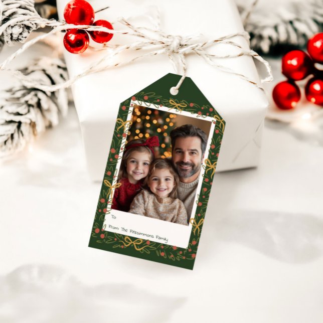 Whimsical Holiday Wreath & Bows Photo Card Geschenkanhänger (Whimsical Christmas Wreath holiday photo gift tag)