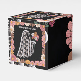 Whimsical Lace Ghost Illustration mit floral Geschenkschachtel