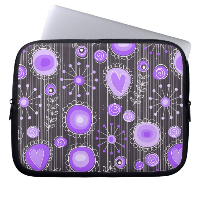 Whimsical lila graue Herzen und Blume blumenreich Laptopschutzhülle (Vorderseite)