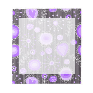 Whimsical lila graue Herzen und Blume blumenreich Notizblock