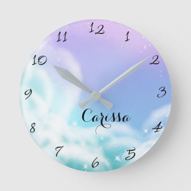 Whimsical Lila Pink Sparkle Wolken Niedlich Schlaf Runde Wanduhr (Vorderseite)