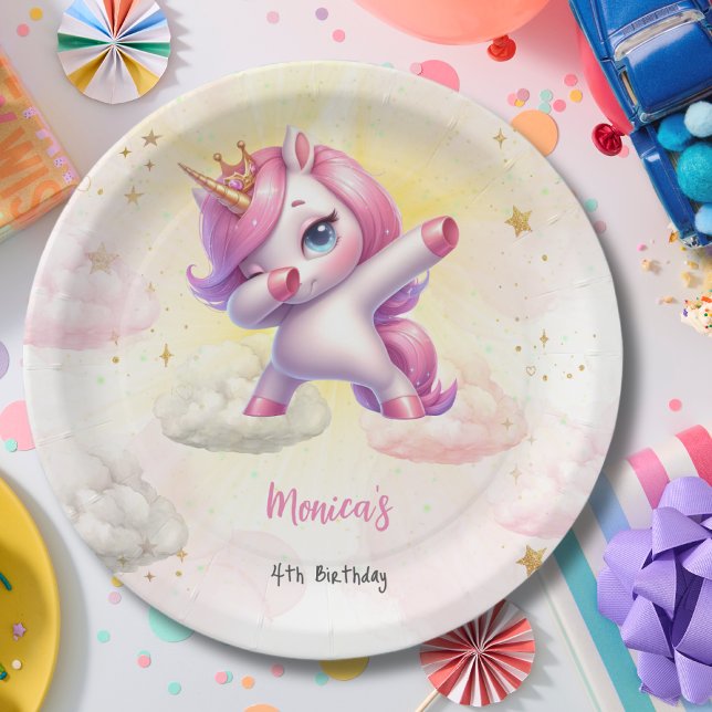 Whimsical magic pink dabbing unicorn Kindergeburts Pappteller (Von Creator hochgeladen)