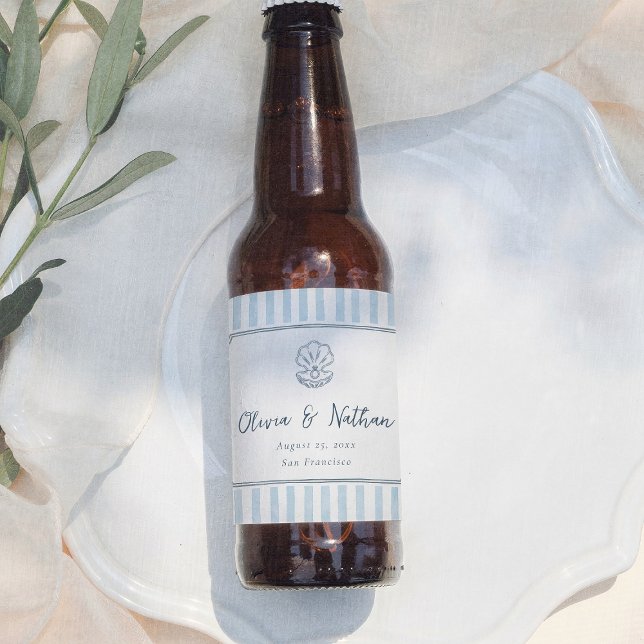 Whimsical Minimal Retro Blue Stripes Wedding Bierflaschenetikett (Von Creator hochgeladen)