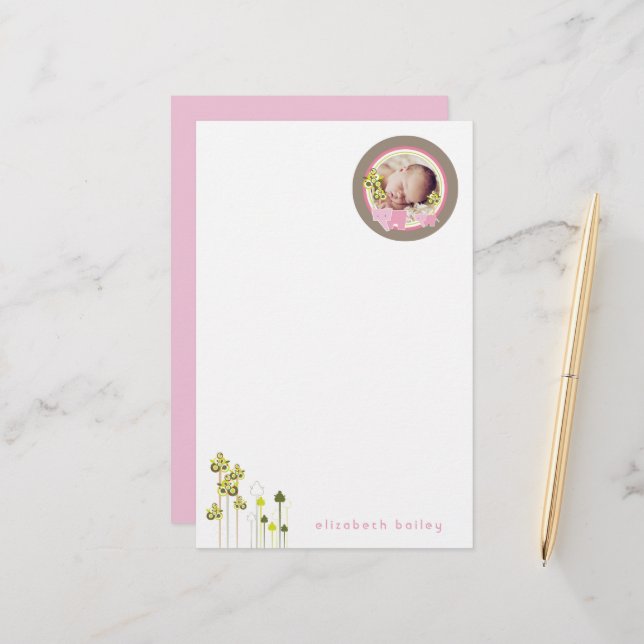 Whimsical Pink Elephants Family Baby Girl Foto Briefpapier (Vorderseite/Rückseite Beispiel)