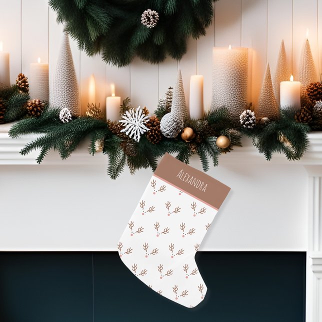 Whimsical Reindeer Boho Pattern Kleiner Weihnachtsstrumpf (A perfect addition to you boho Christmas decor.)