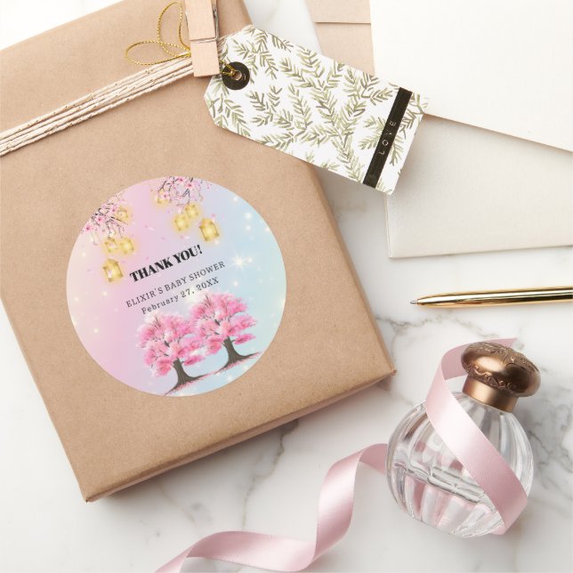 Whimsical Sakura Cherry Blossom Tree Baby Dusche Runder Aufkleber (Schenken)