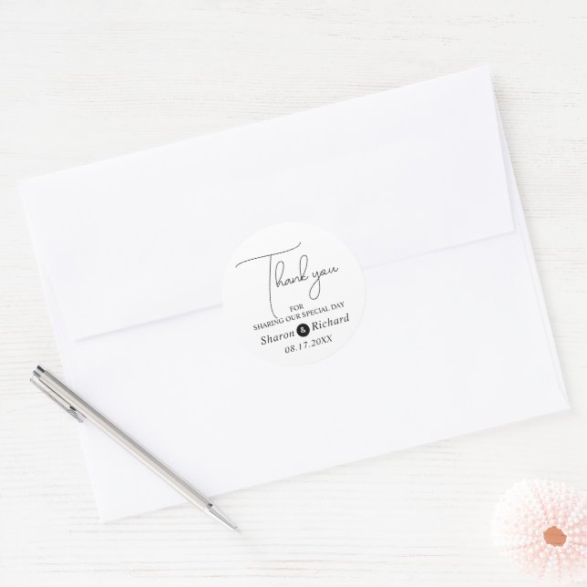 Whimsical Skriptkalligraphie Danke Hochzeit Runder Aufkleber (Umschlag)