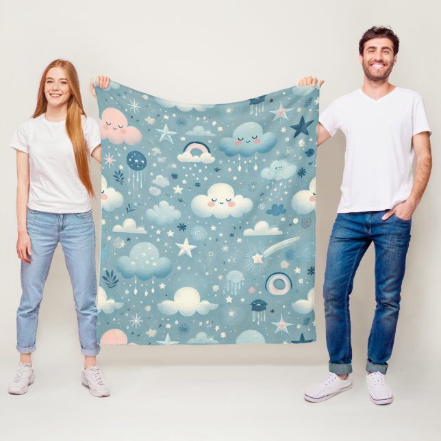 Whimsical Sky Muster mit Wolken, Sternen - Blau Fleecedecke (Beispiel)