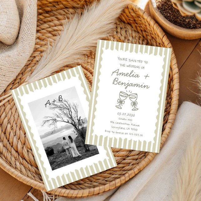 Whimsical Stripe Green champagne Whimsical  Einladung (Von Creator hochgeladen)