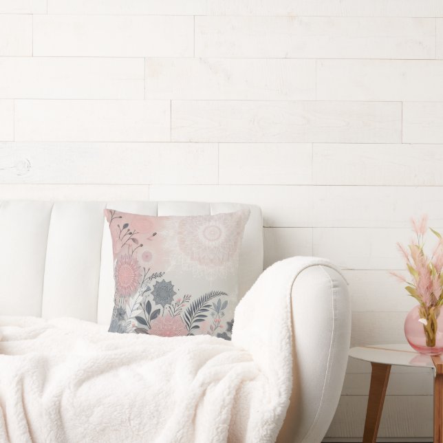 Whimsical Summer Floral Bloom Kissen (Liege)